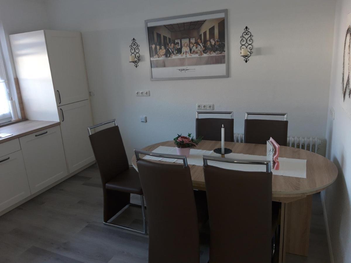 Ferienwohnung Finkenzeller Jever Exterior photo